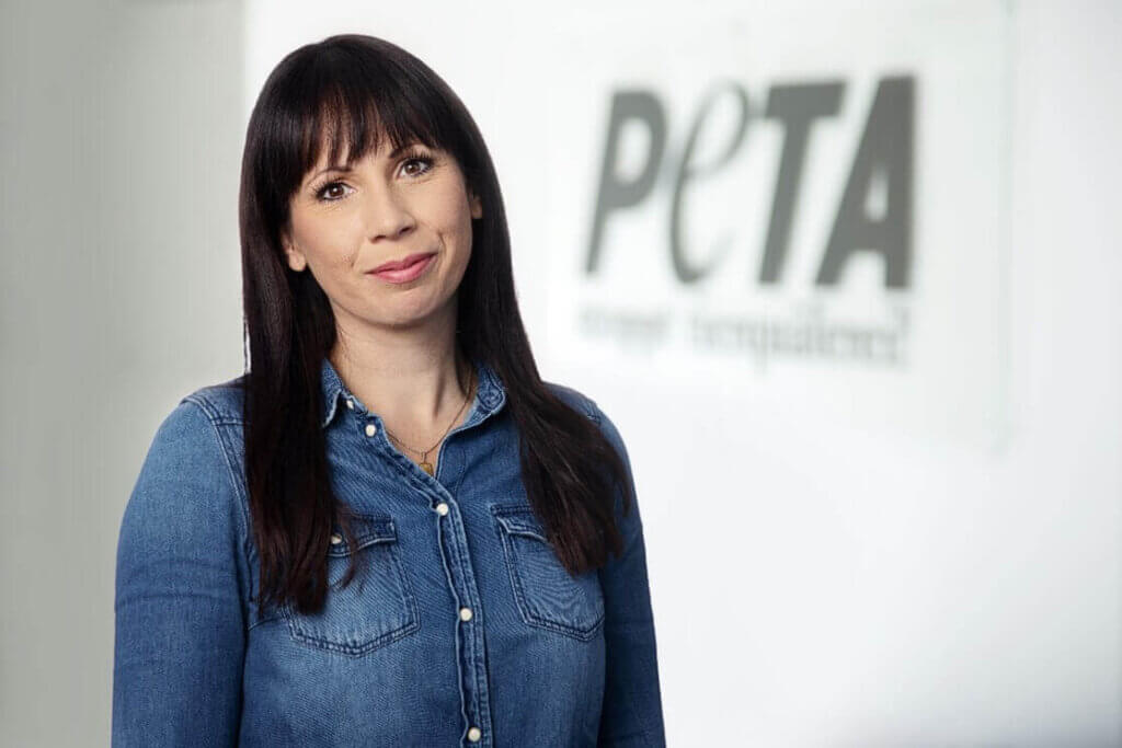 PETA Mitarbeiterin