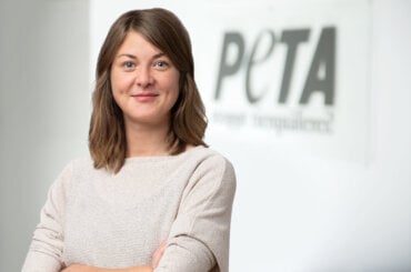 PETA Mitarbeiterin